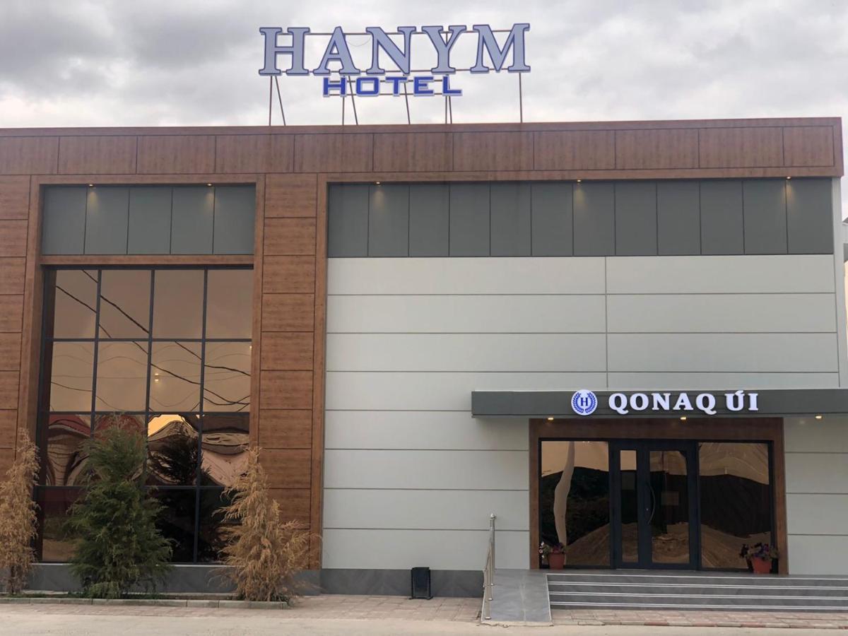Hanym Hotel Atyraū Exteriör bild